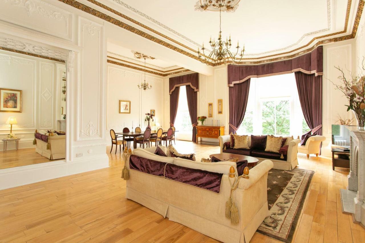 Grand In The Park Apartment Glasgow Exterior photo