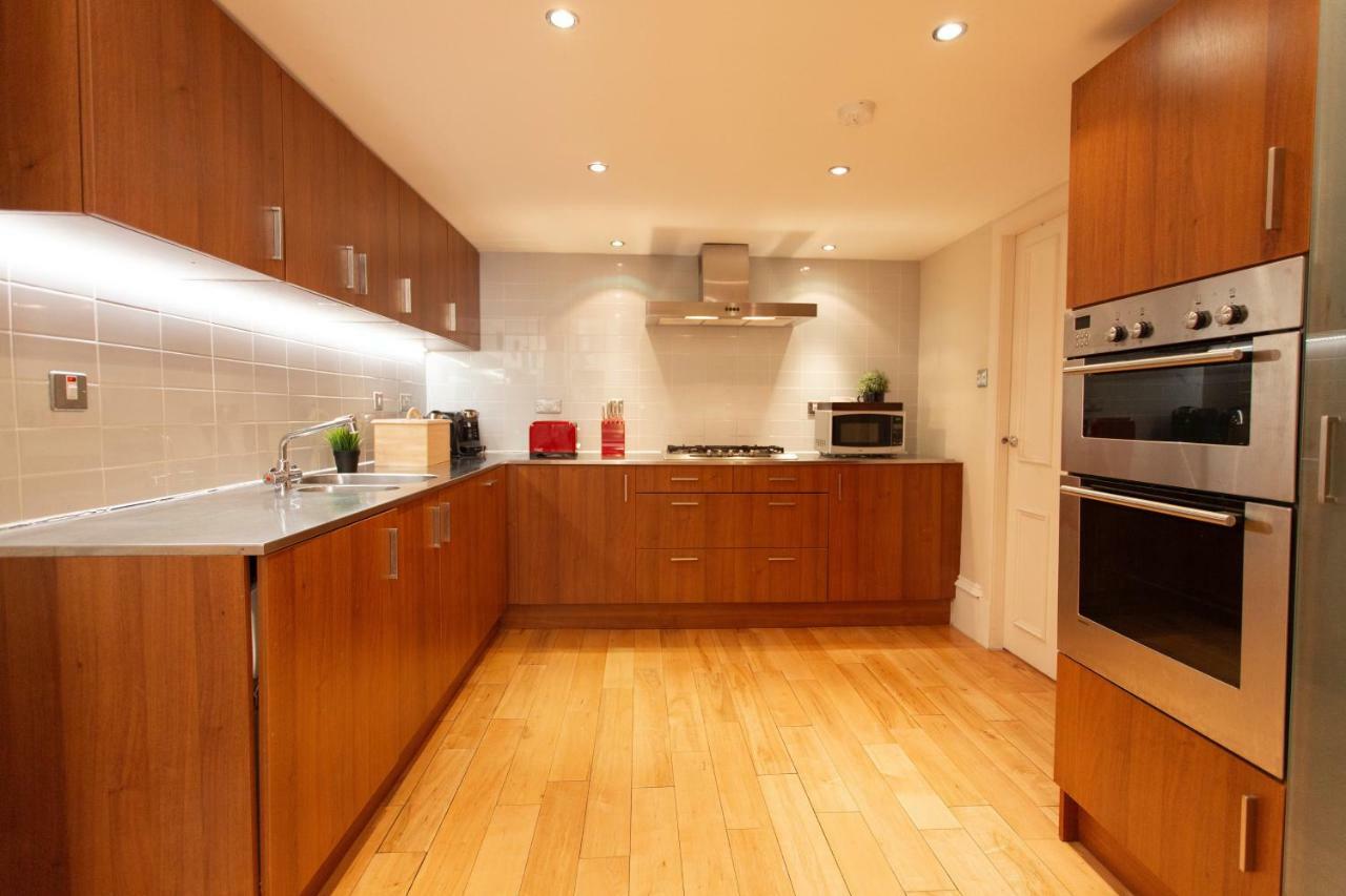 Grand In The Park Apartment Glasgow Exterior photo