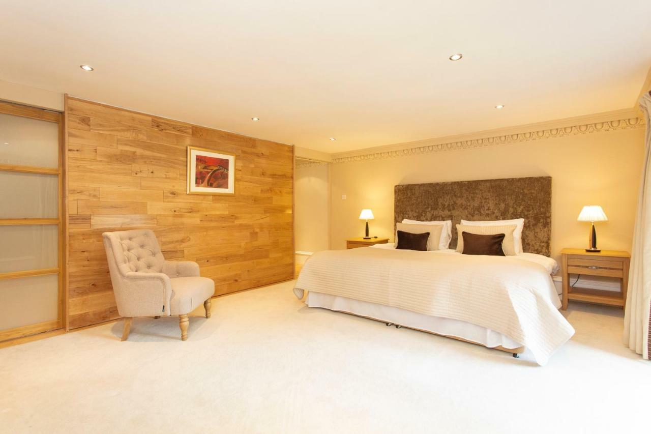 Grand In The Park Apartment Glasgow Exterior photo